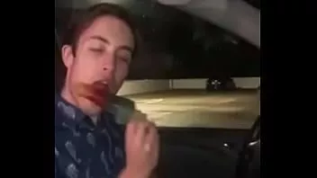تشغيل عذراء طرفة عين مص ديك لأول مرة