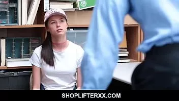 Putar Shoplifterxx - remaja memek dicukur kecil tersangka permen carolina menghukum kacau kasar oleh polisi mal
