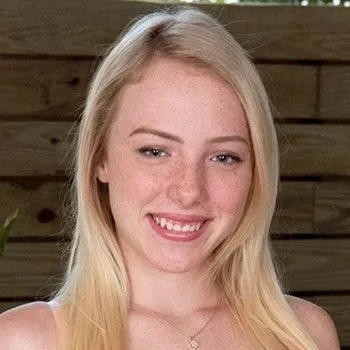 Порнозвезда Dixie Lynn