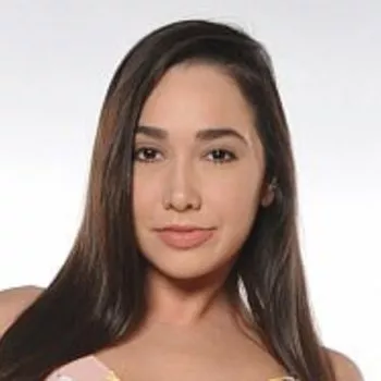 色情明星 Karlee Grey