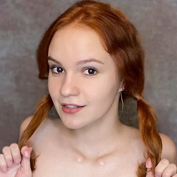 Порнозвезда Verlonis