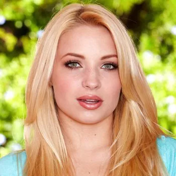 Star du porno Alyssa Branch