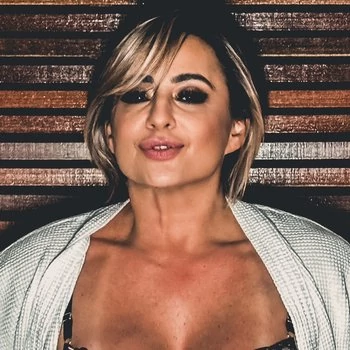 Star du porno Cassiana Costa